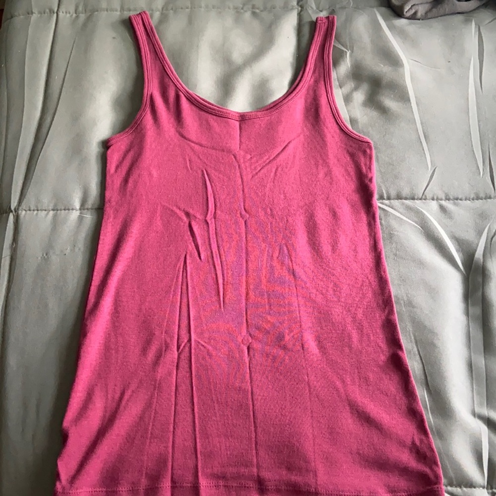 soft maroon tank top